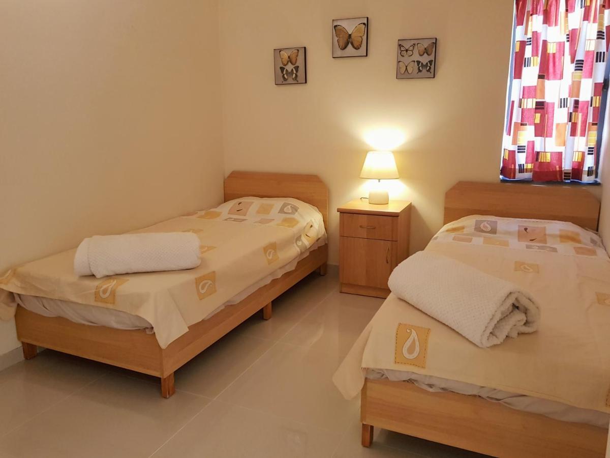 Charming Apartment-Wifi-Sleeps 5 Marsaskala Ngoại thất bức ảnh