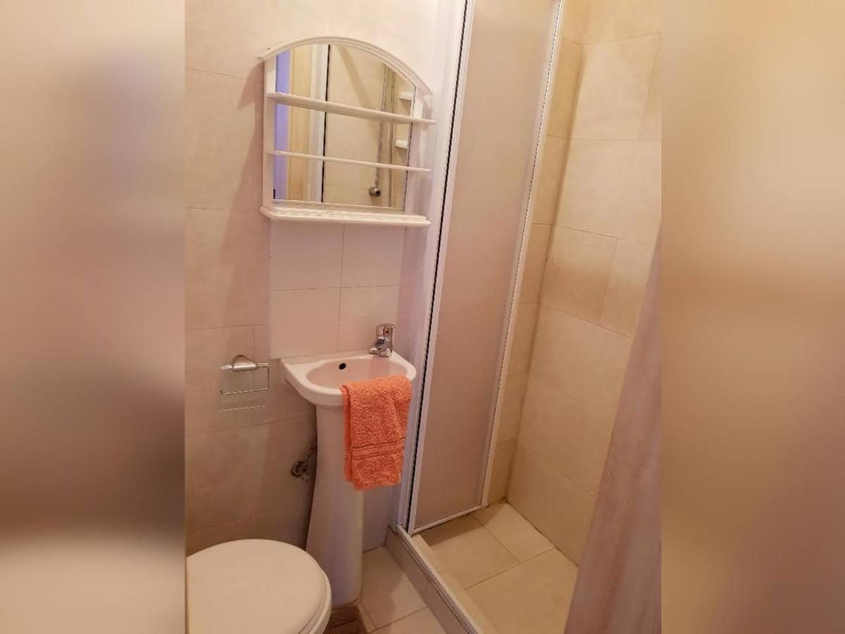 Charming Apartment-Wifi-Sleeps 5 Marsaskala Ngoại thất bức ảnh