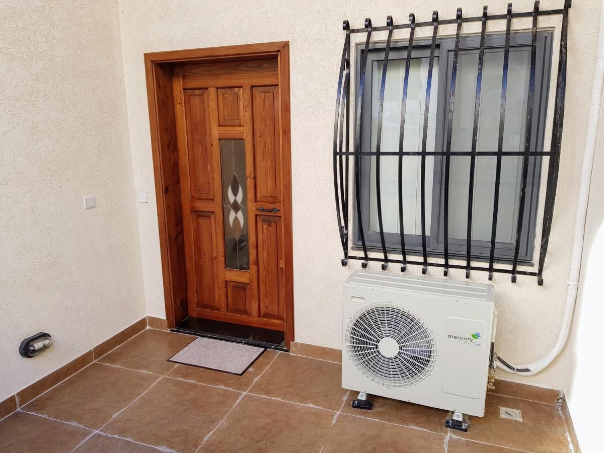Charming Apartment-Wifi-Sleeps 5 Marsaskala Ngoại thất bức ảnh